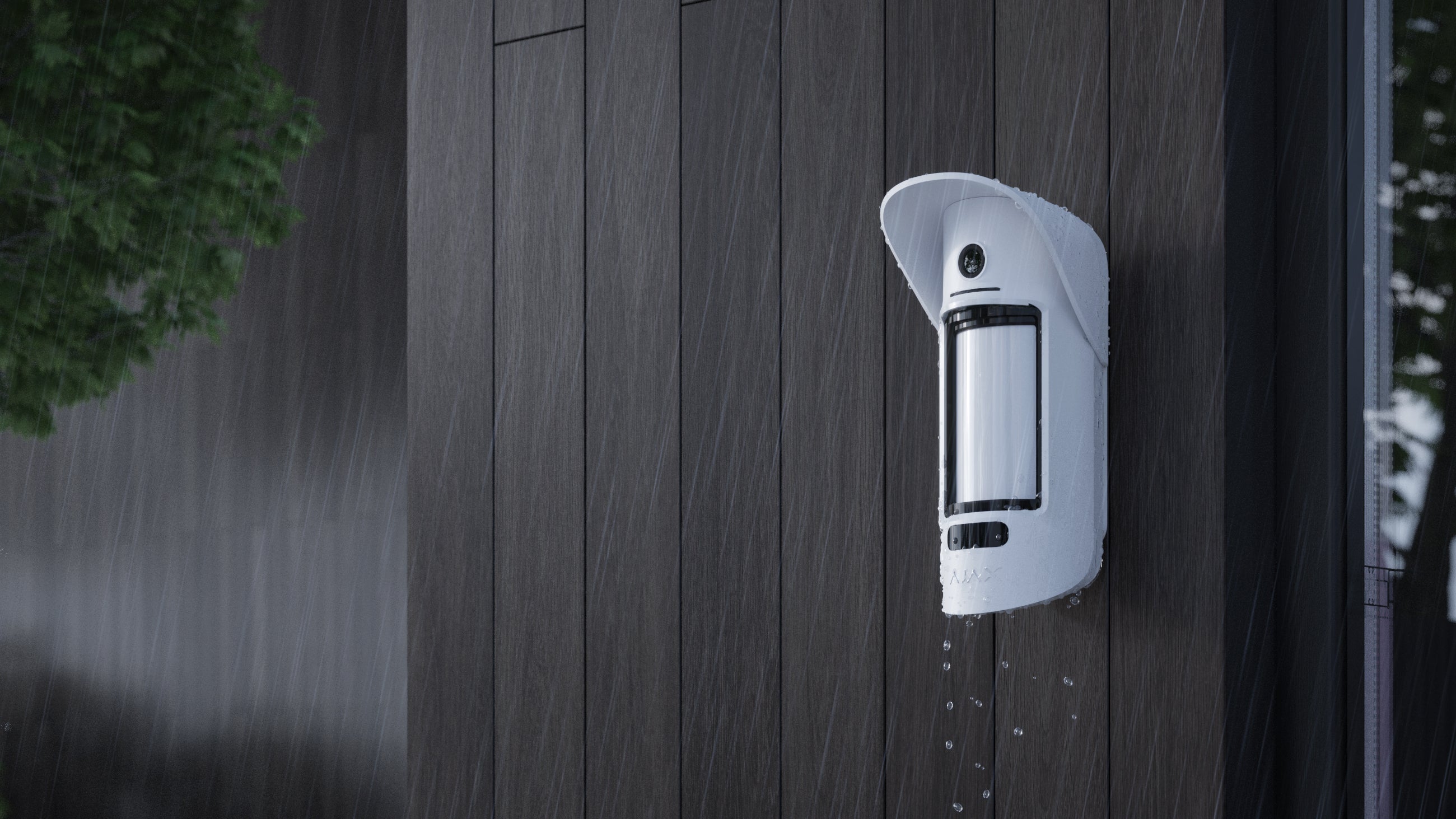 Detector PIR wireless cu verificare foto la alarma, AJAX MotionCam Outdoor PhOD, ideal pentru securitatea locuinței.